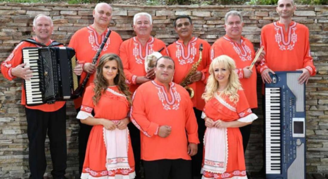 42 години на музикалната сцена отбелязва Виевската фолк група 