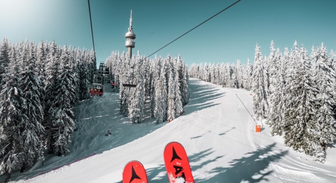 Безплатни лифтове към връх Снежанка за участниците в скиспускането с носии на 3 март