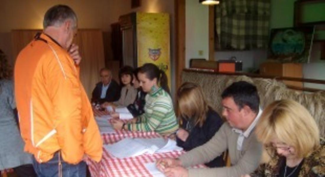 Почти 50% от жителите на община Смолян гласуваха, изборния ден продължава до 20 часа