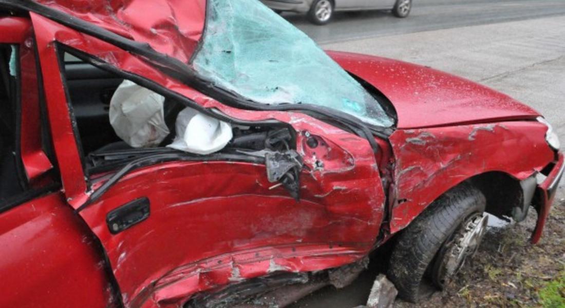 Баща и дъщеря тежко пострадаха в катастрофа на пътя Асеноград - Пловдив