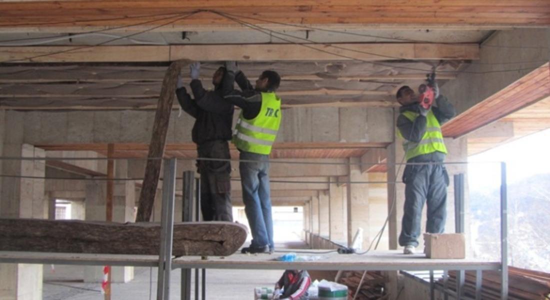 За 700 хил.евро се санира сградата на община Смолян 