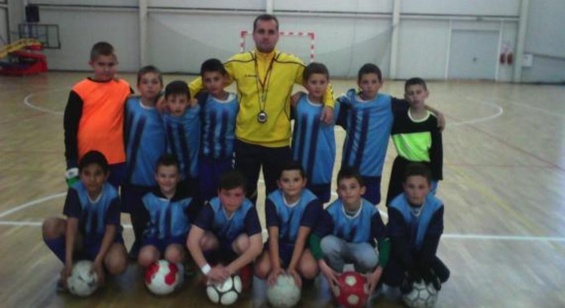 Децата на ФК Палас втори в Пловдив, мъжете загубиха от Родопа
