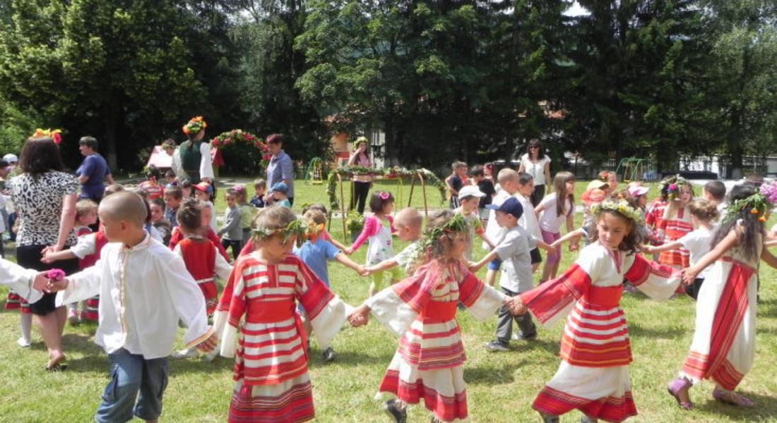  Фестивалът на дивите цветя в Родопите - продължава до 28 юни
