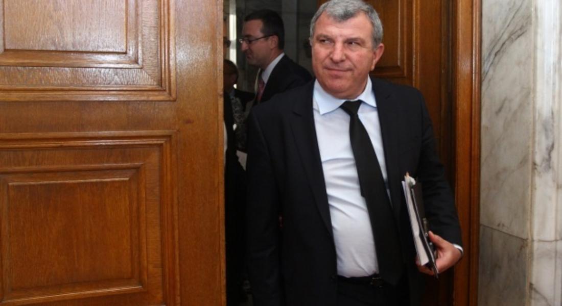 Министър Греков проверява изкупуването на тютюна