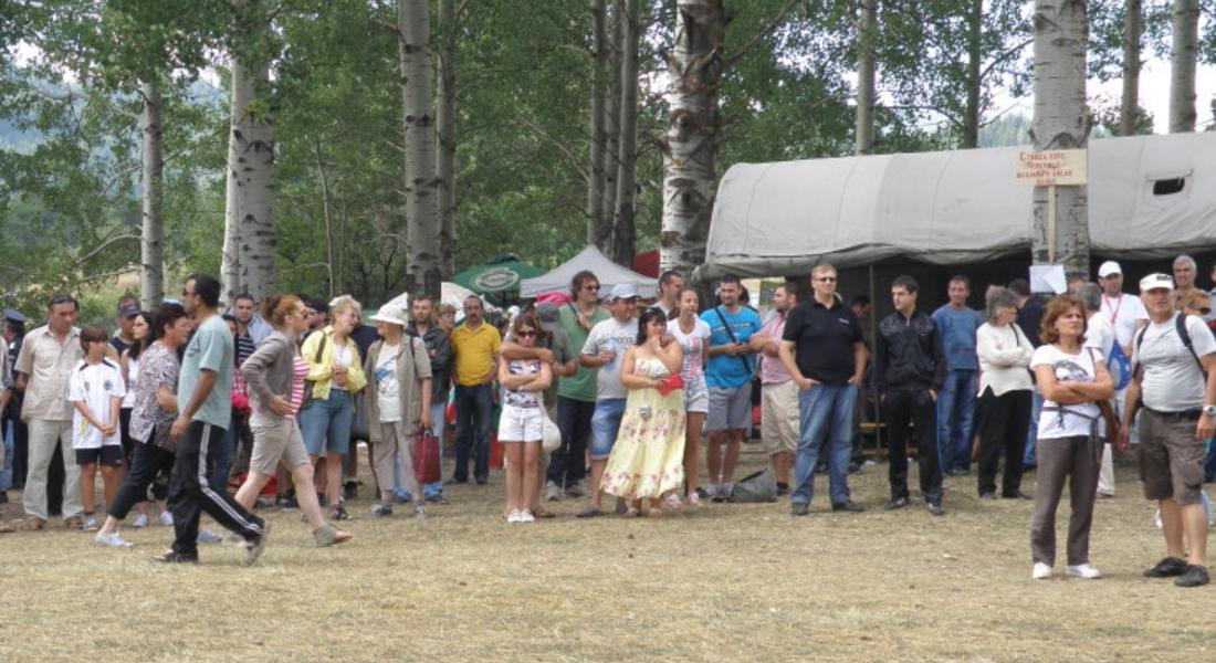 Евродепутатът Владимир Уручев откри традиционния Илинденски събор на местните родове в Гела