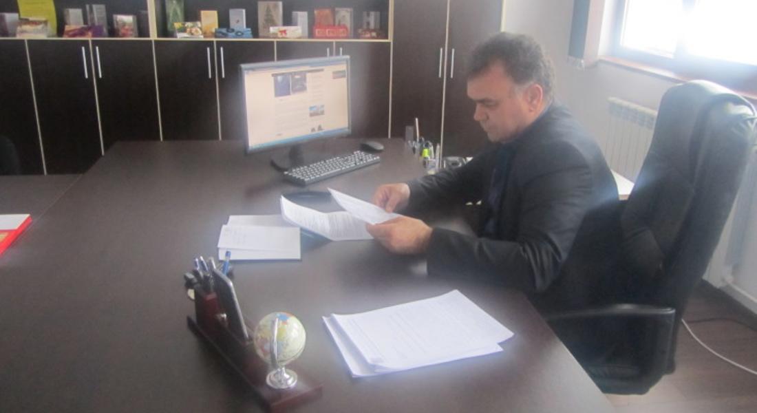 Кметът Мустафа Караахмед подписа проект за близо 3 милиона лева за нова ВиК система в община Борино