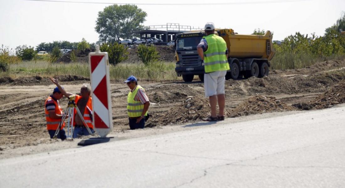 Бойко Борисов инспектира ремонтните дейности на пътя Пловдив – Асеновград
