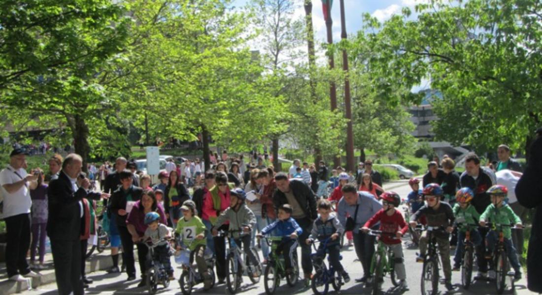 Състезание по колоездене организира община Смолян по повод празника на детето