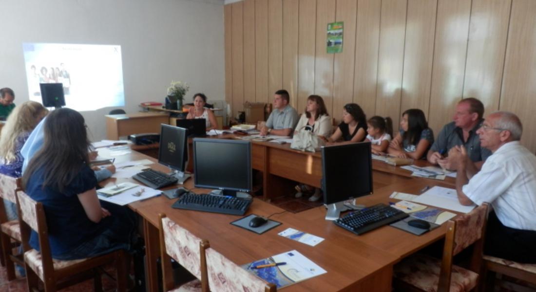 Областен информационен център – Смолян проведе информационни срещи в Златоград и Доспат