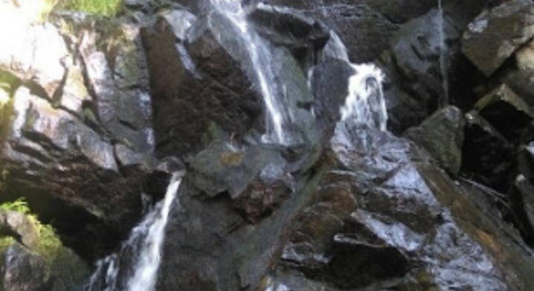  Водопадът в Късак привлича туристи