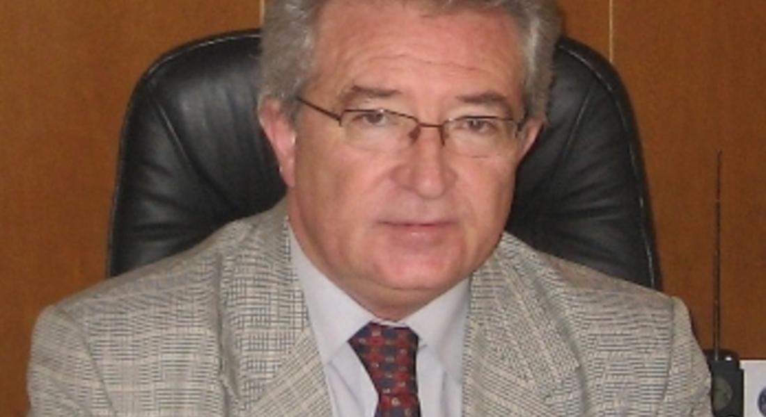 Поздравление на областния управител инж. Димитър Кръстанов по случай коледните и новогодишните празници