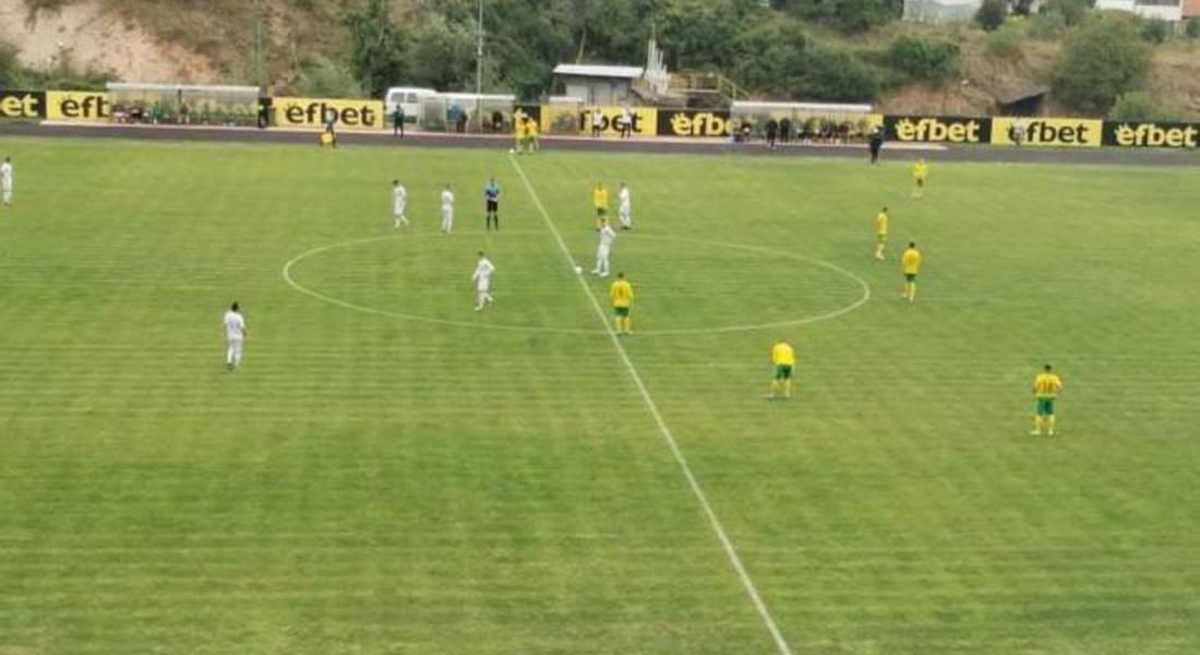 За втори път в историята на футбола в Смолян предават пряко домакински двубой на „Родопа“