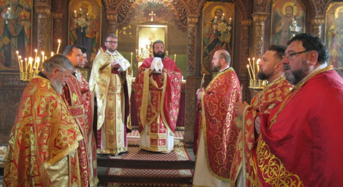 Архимандрит Висарион възглави Летния храмов празник на църквата „Св. Николай Чудотворец“ в Смолян