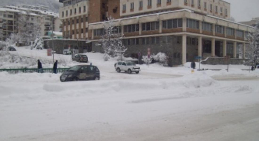 Община Смолян предупреждава за застудяване и снеговалеж  