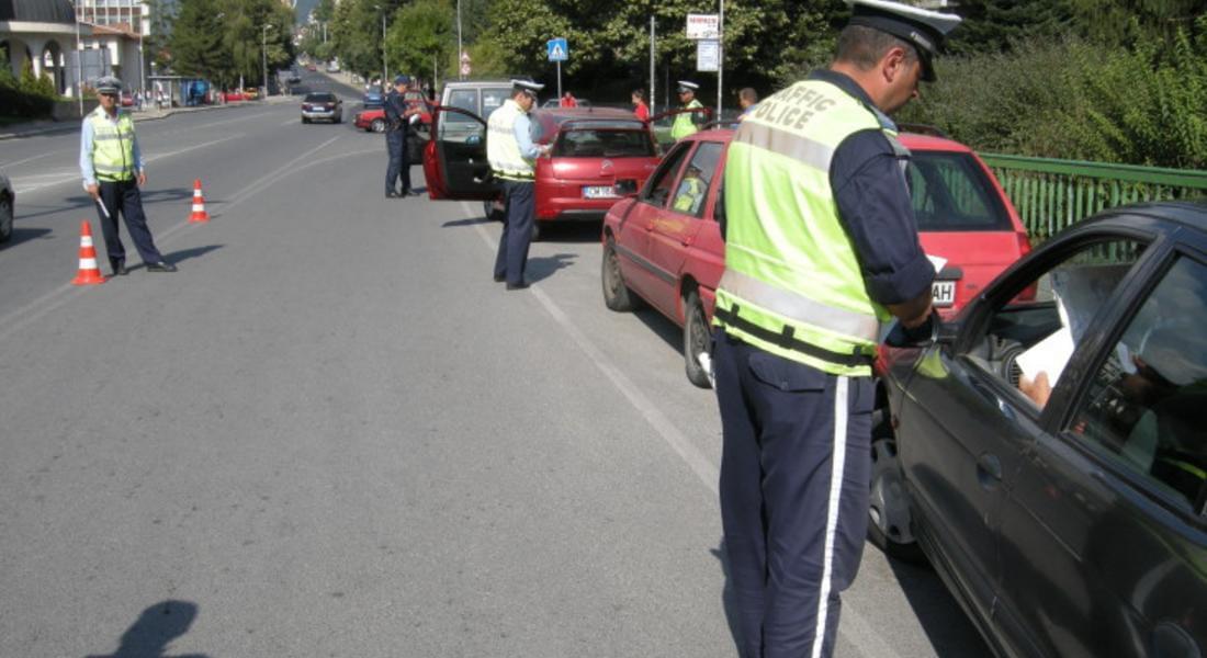 Специализирана полицейска операция “24 часа контрол на скоростта” се провежда в Смолянска област