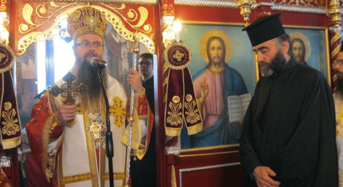  Митрополит Николай обнови храм в Чепеларе, възстанови свещеник и награди протойерей 