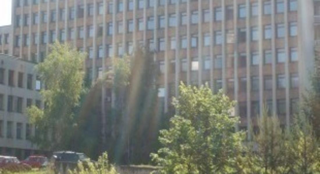 Пациент скочи от 6-ия етаж на МБАЛ-Смолян