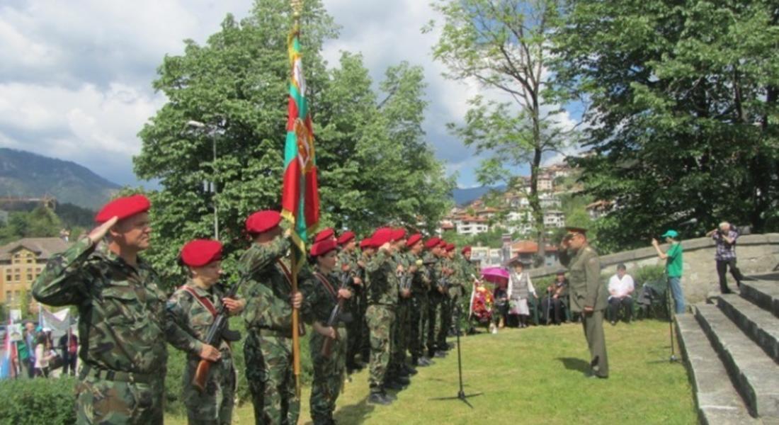 Обявяват  конкурс за войнишки длъжности за приемане на военна служба 