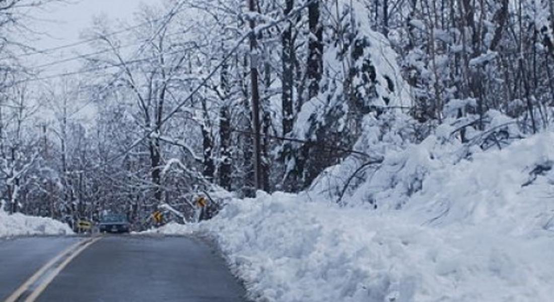 Нова снежна покривка натрупа на Пампорово, вали още в Доспатско и Чепеларе