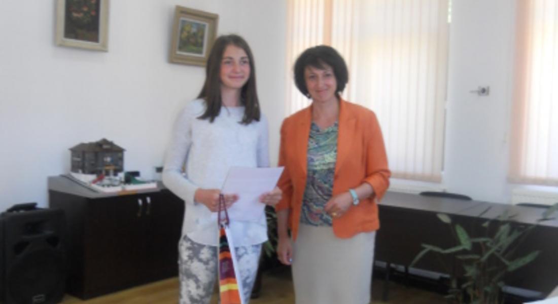 Талантливи чепеларски деца спечелиха награди и грамоти от конкурса „Слънчевите руни в българските носии и тъкани”
