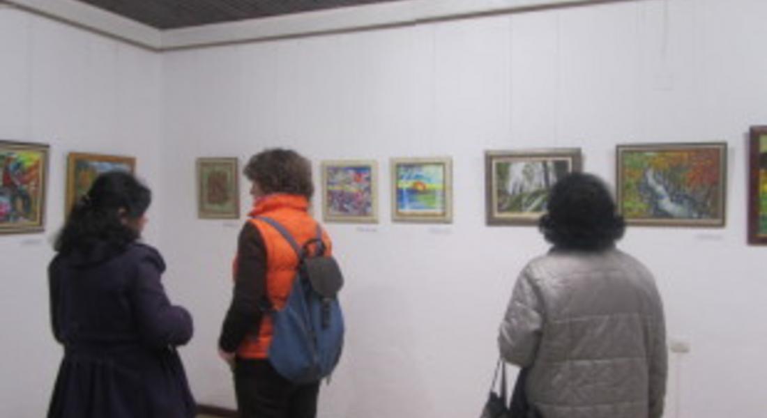 Клубът на дейците на културата представя колективна изложба живопис