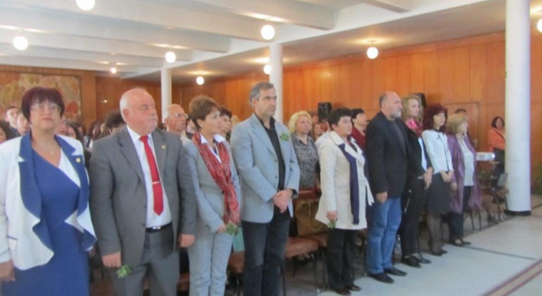 Секретарят на община Смолян Момчил Николов поздрави студентите и преподавателите във Филиала на ПУ 