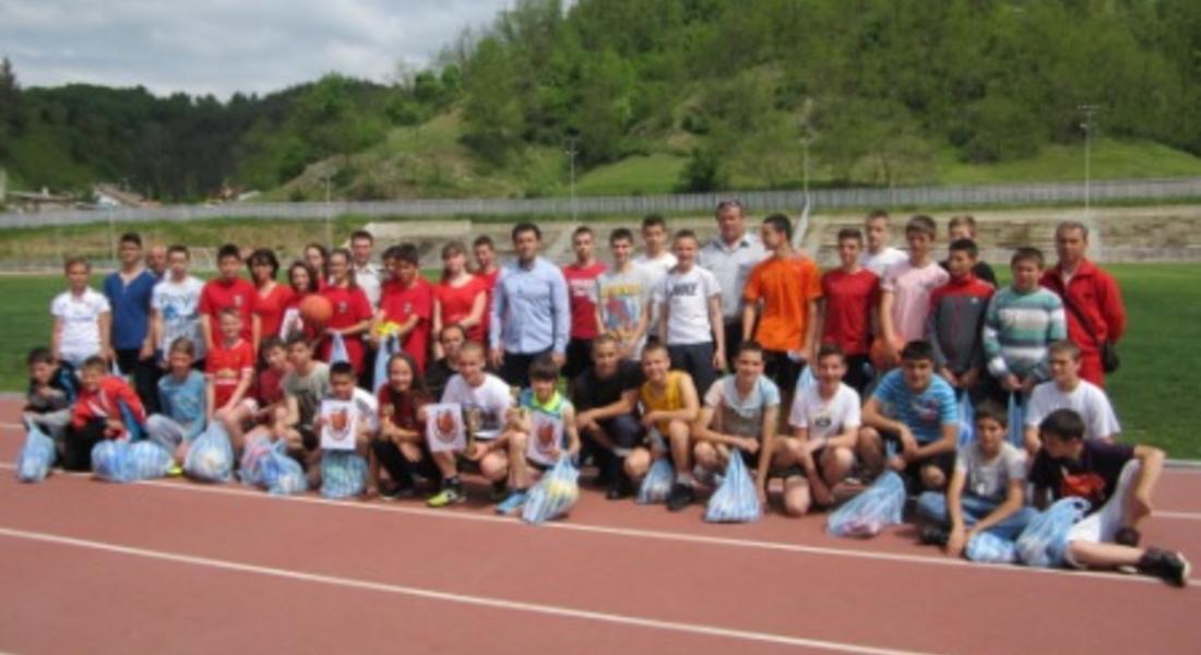 Отборът на СОУ „Антим І” първи в състезание "Млад огнеборец" в Златоград