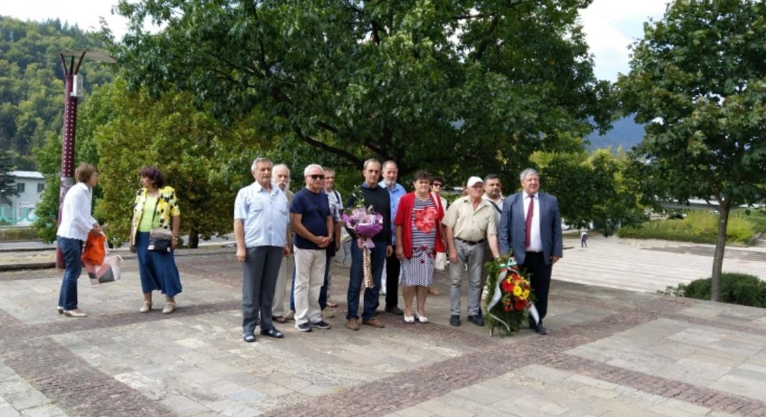 Обединените патриоти почетоха 100-годишнината от рождението на Николай Хайтов