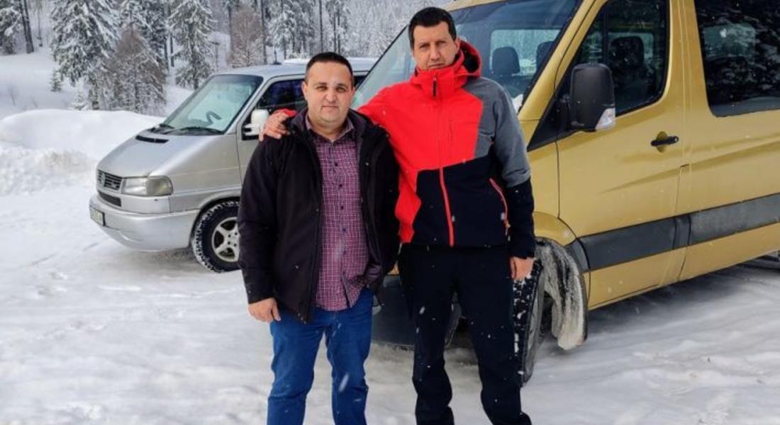 Смолянчанинът Йордан Фотев пътува с два буса към границата с Молдова, за да помогне на украински бежанци /обновена/