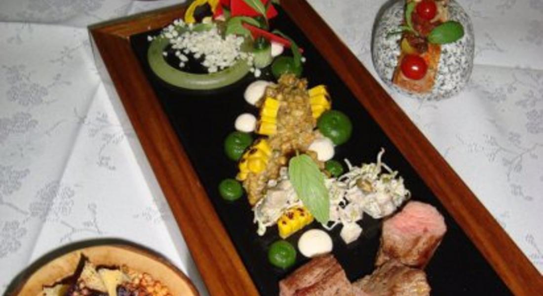 Смолянски ученици от Гимназията по туризъм и строителство са сред най-добрите готвачи и бармани в страната 