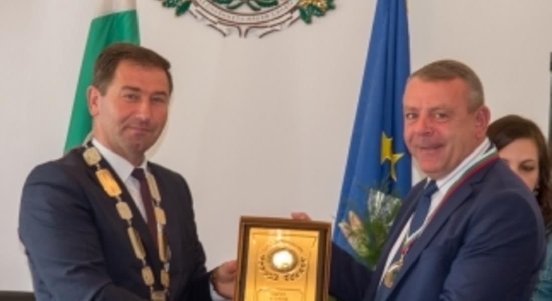 Председателят на ОбС-Мадан бе удостоен със званието "Почетен гражданин"