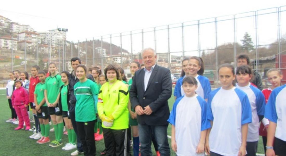 Осмомартенски турнир по мини футбол за момичета ще се проведе в Смолян