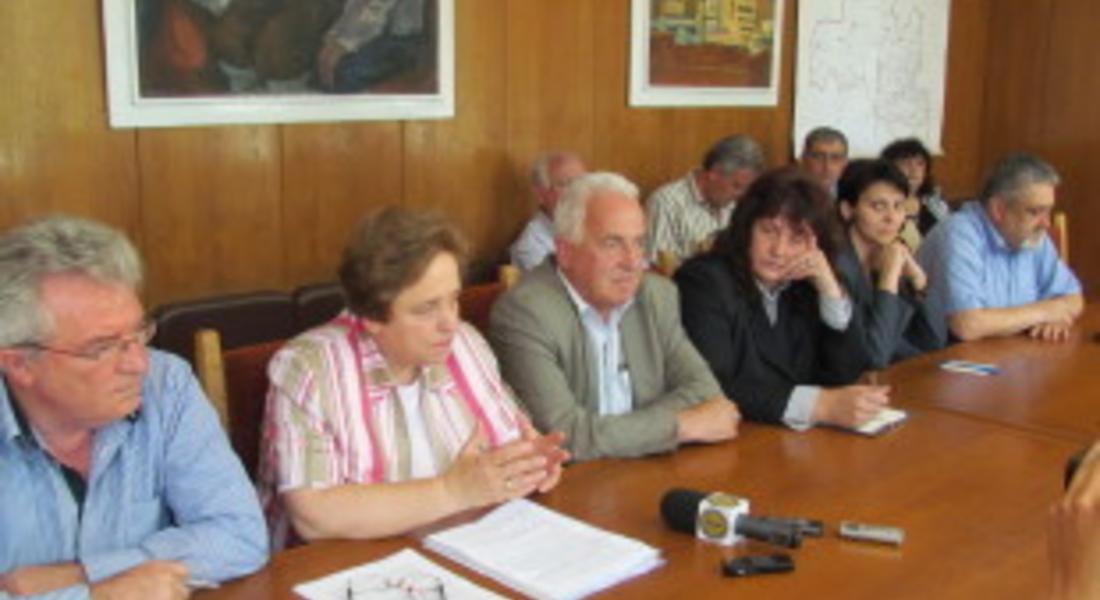 Областният съвет на БСП-Смолян подкрепя правителството и премиера Пламен Орешарски