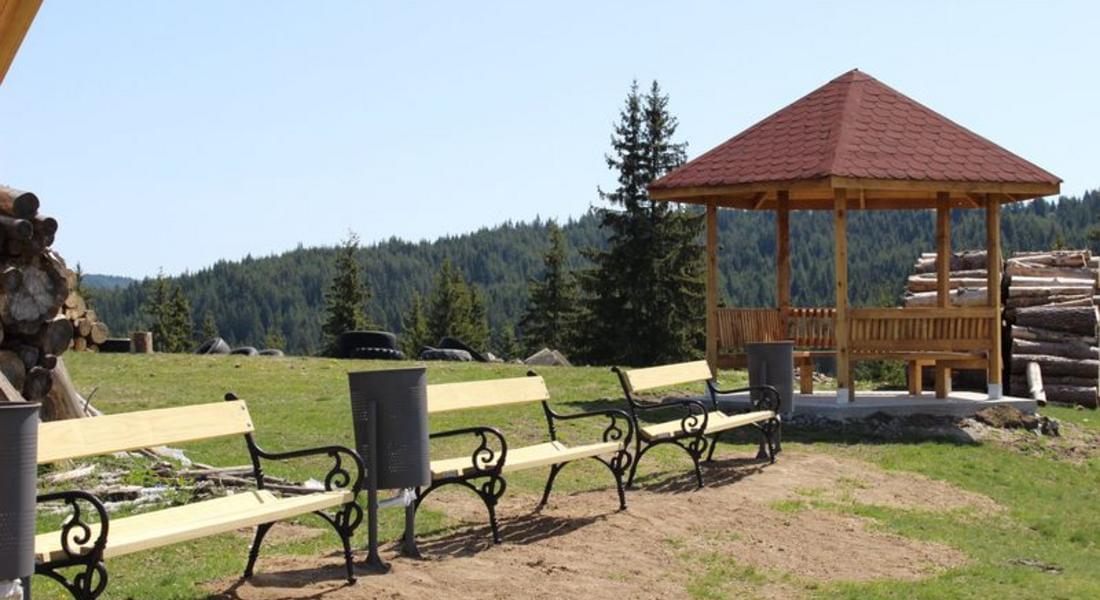 Изградиха нови атракции за предстоящия туристически сезон в четири населени места на Община Доспат
