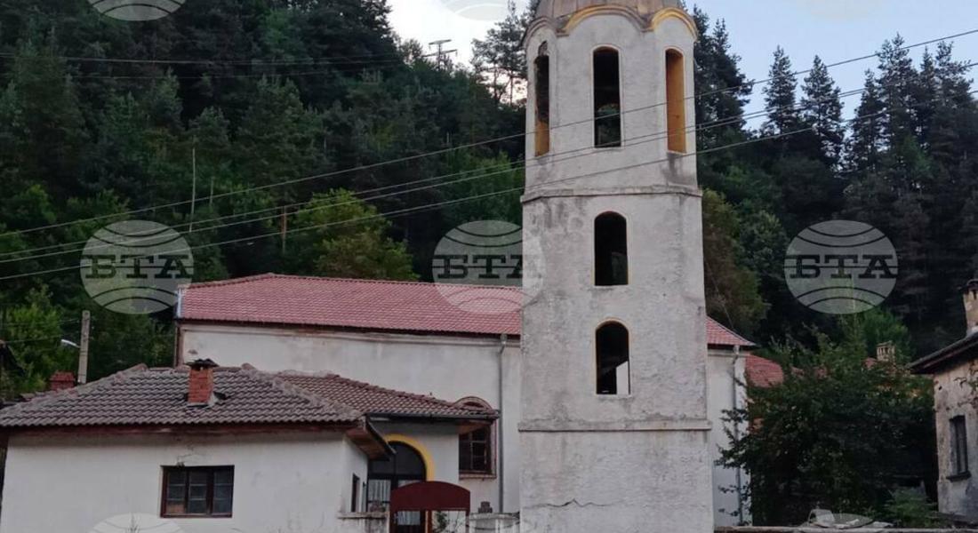  Дарителска кампания набира средства за ремонт на камбанария на 150–годишна църква