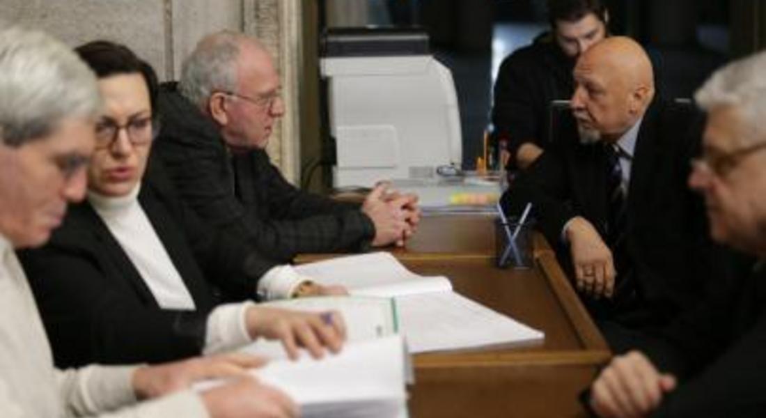 НДСВ официално се върна - Герджиков, Първанова и нови лица в листите