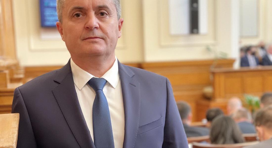 Д-р Събев и негови колеги поставят 10 въпроса за ЮЦДП пред министър Вътев