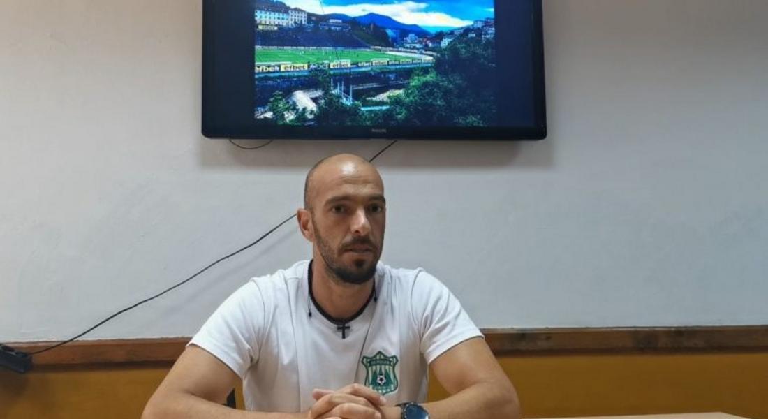 Старши треньора на „Родопа“ Кириякос Георгиу: Имаме проблеми с контузени футболисти, налага се да експериментирам 
