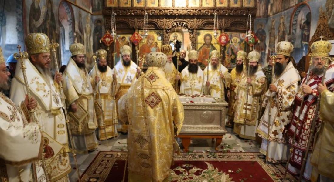 Богомолци от Смолян се поклониха пред светите мощи на Св. Евтимий, патриарх Търновски