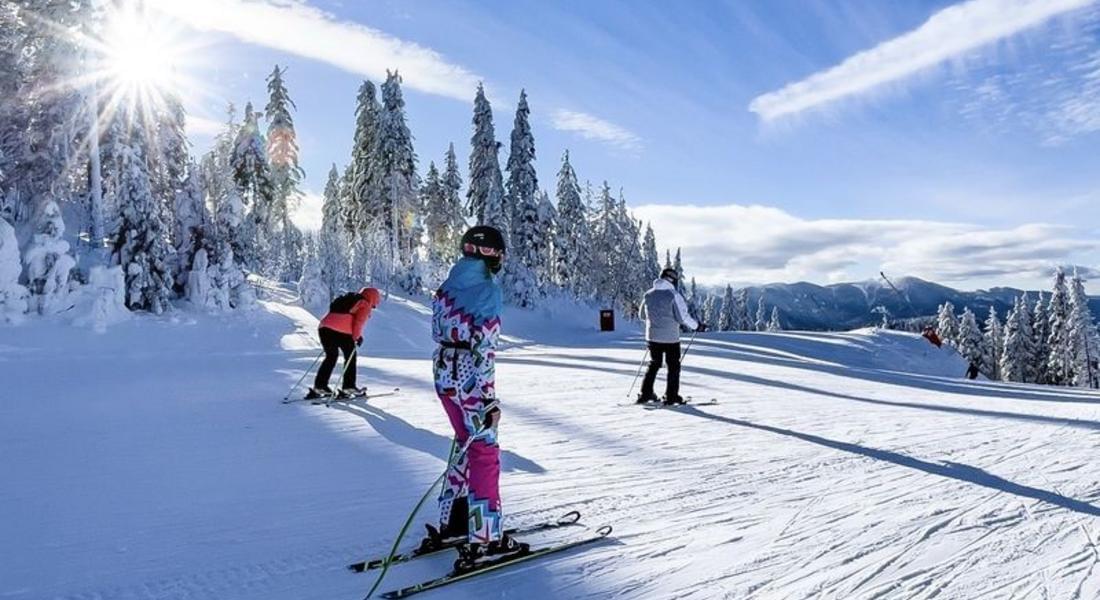  В началото на декември пристигат първите за зимния сезон туристи в Пампорово