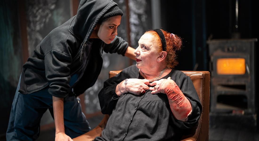 Родопски драматичен театър ще представи на 11 декември спектакъла  „Бившата мис на малкия град” 