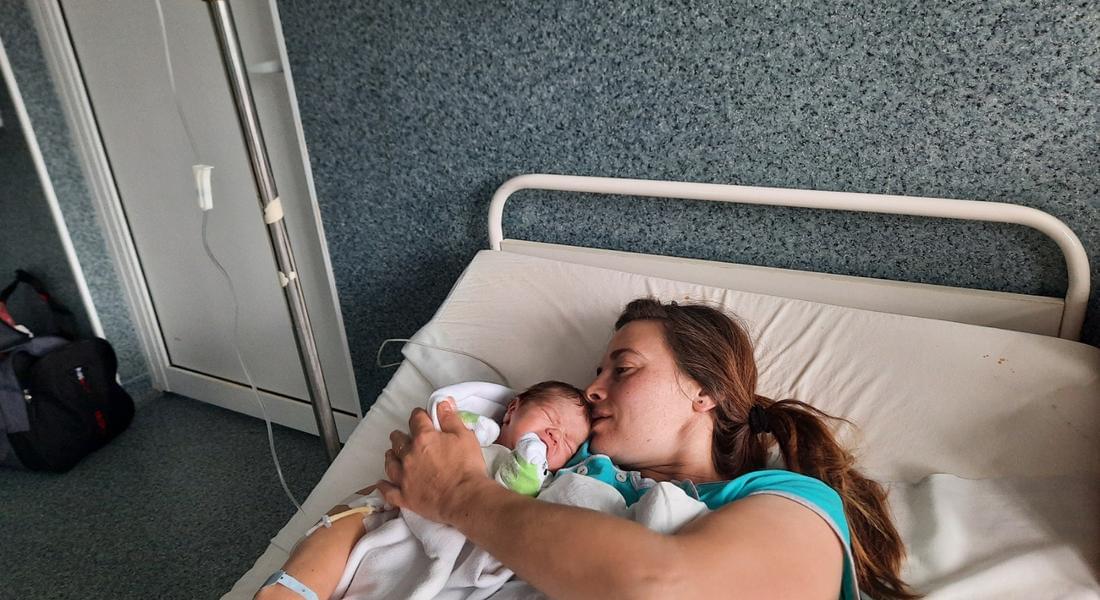 Момче е първото бебе за 2024 година, очаква се и второ бебче да проплаче в МБАЛ-Смолян