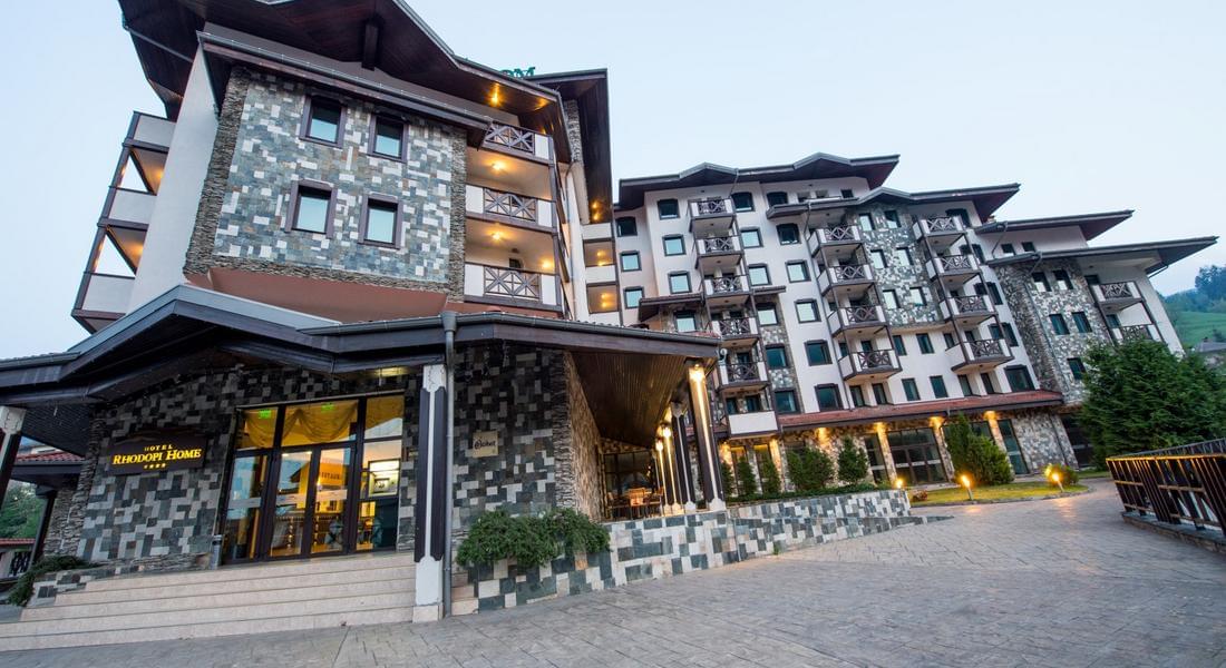 Реновиран и модернизиран, хотел Родопски дом Чепеларе отвори врати за гостите си за ски сезон 2024