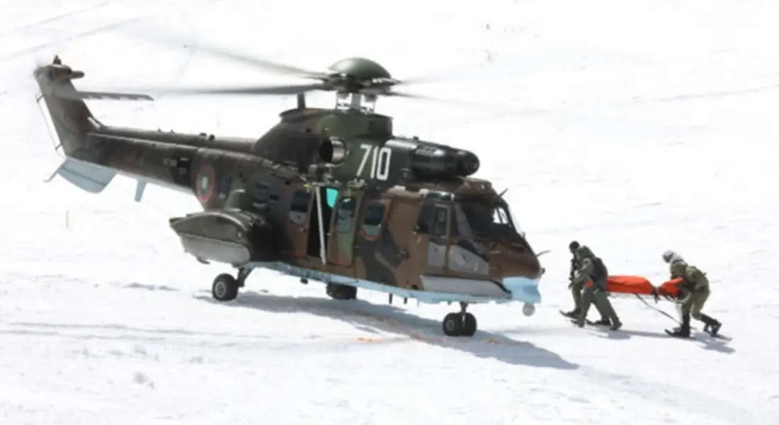 Военнослужещи от 101-ви алпийски полк успешно проведоха операция за спасяването на бедстващи хора в района на връх Голям Перелик 