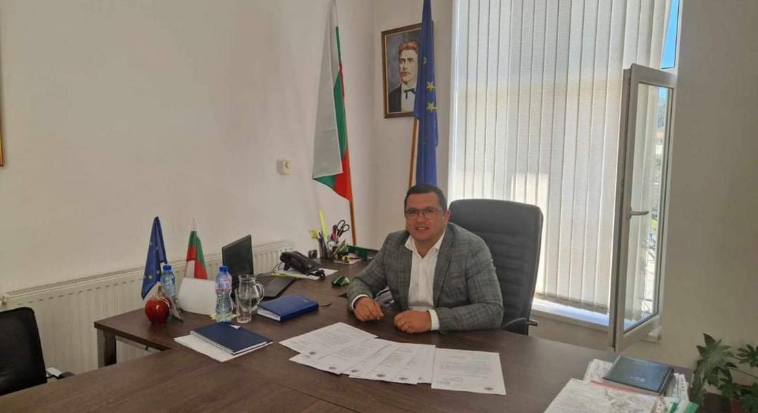 Кметът Здравко Иванов подписа споразумения с МРРБ за над 10 млн лв.