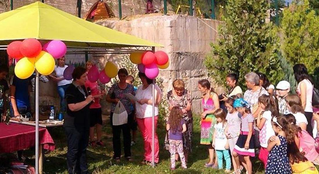  Нова детска площадка откриха за празника на родопското село Давидково