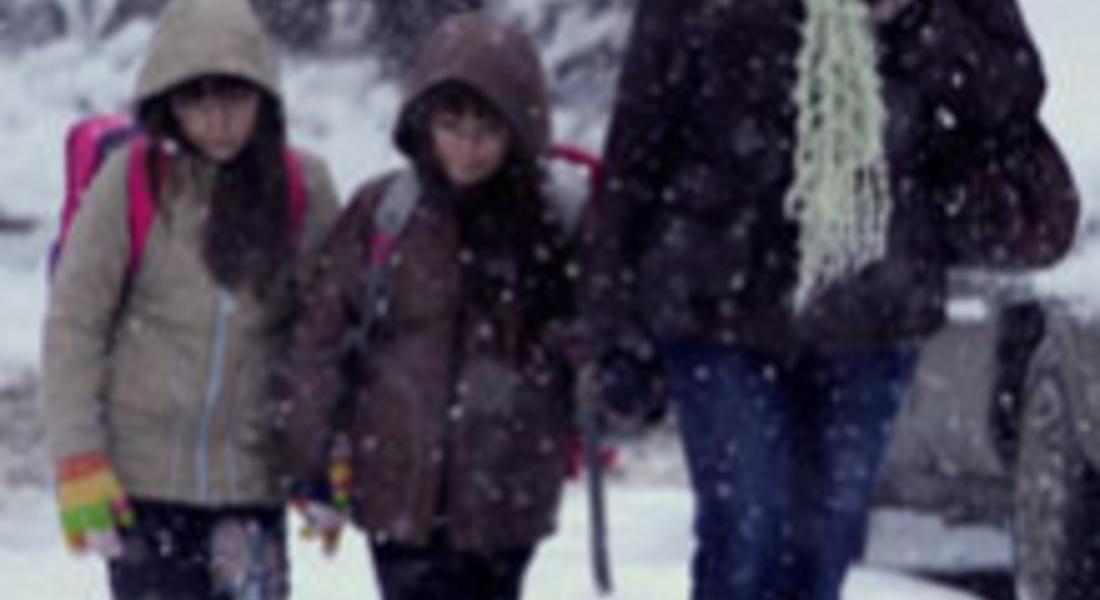 Ученици от Смолянско в снежна ваканция