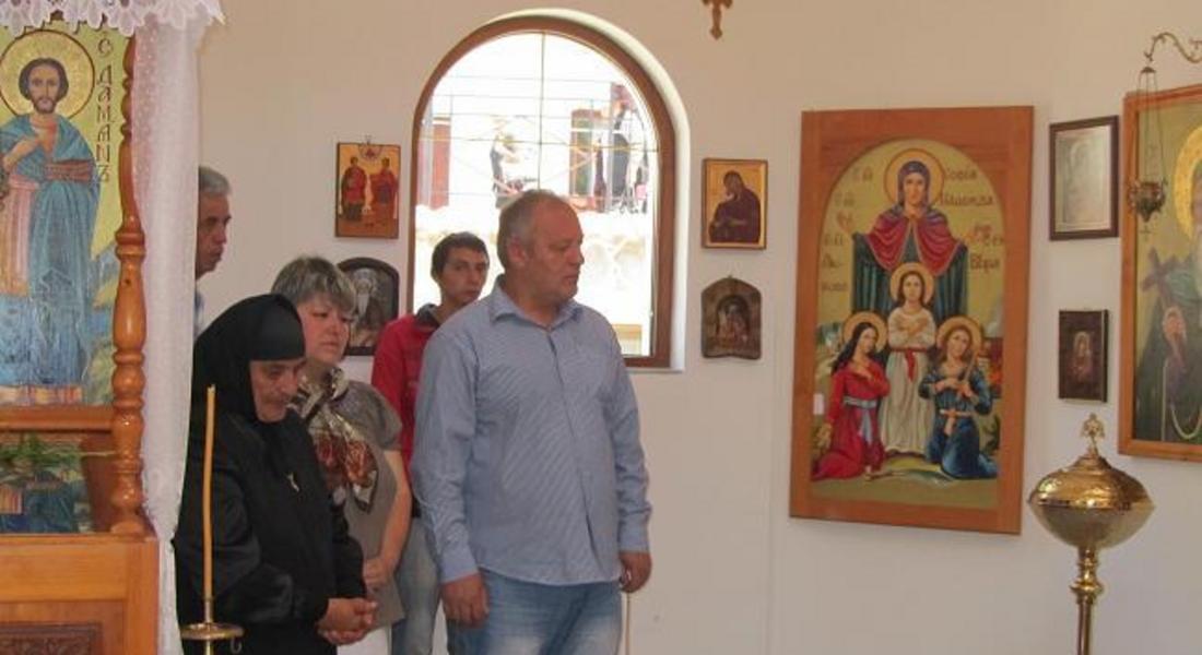 Кметът почете храмовия празник на „Св.св. Безсребреници Козма и Дамян” в манастир  „Св.Пантелеймон"