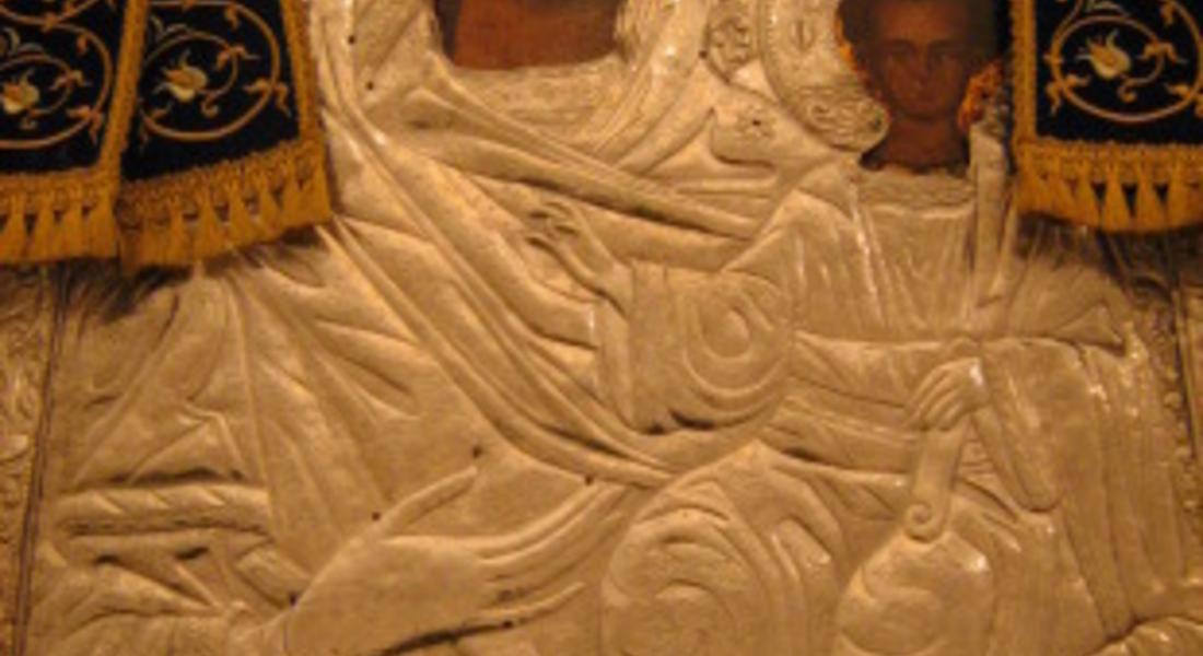 Митрополит Николай ще донесе чудотворната икона Св. Богородица „Златна ябълка”