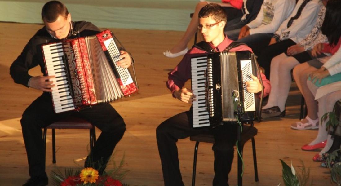С концерт отбелязаха 60 години Детска музикална школа "Стефан Бончев"